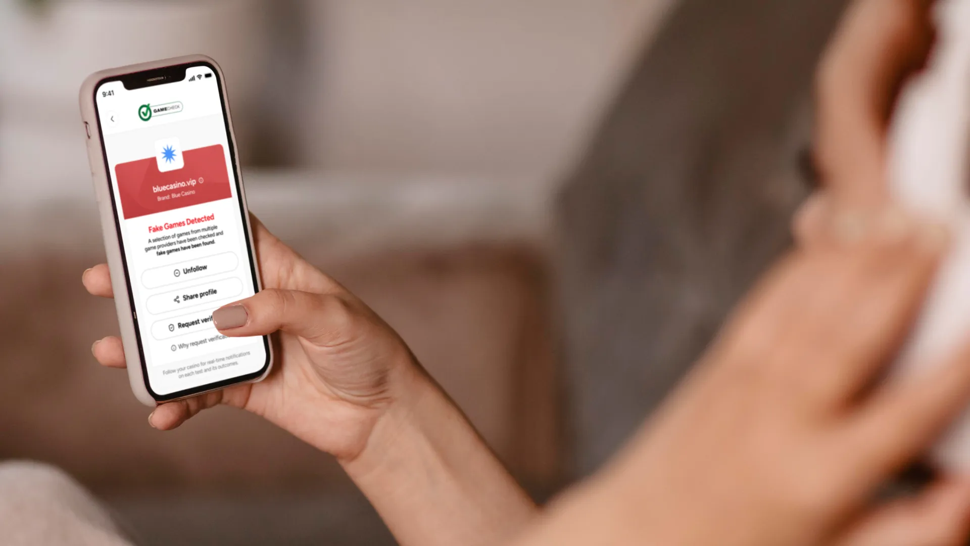 गेमचेक के पहले एक्सपो बूथ के पीछे